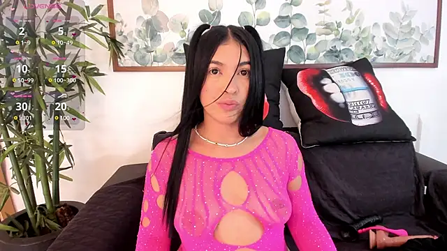 NicolettaLima online show from 02.21.25