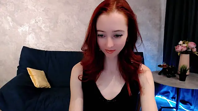 Snapshot of StelaMosy chatting on 02.24.25 StelaMosy online show from 02.24.25