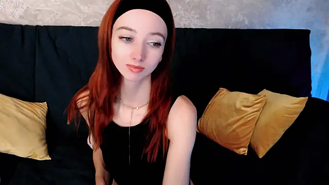 Snapshot of StelaMosy chatting on 03.05.25 StelaMosy online show from 03.05.25