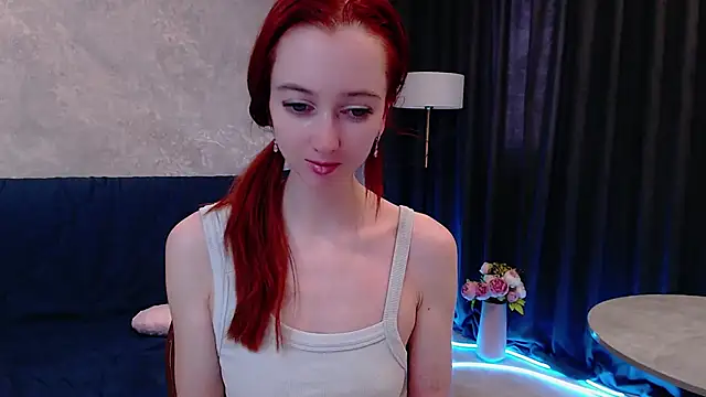 Snapshot of StelaMosy chatting on 03.18.25 StelaMosy online show from 03.18.25