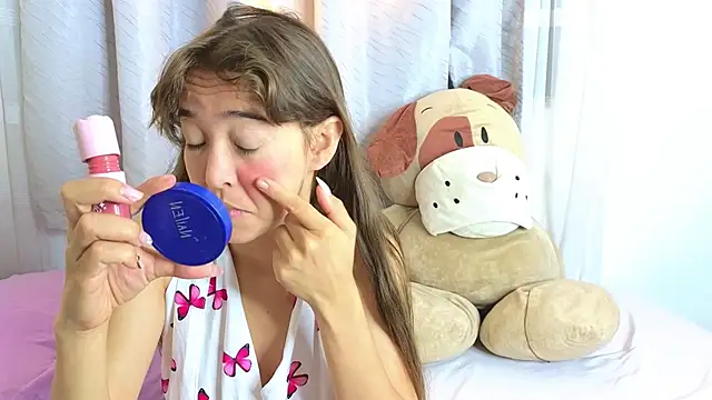 SERAFINA  online show from 10.09.25