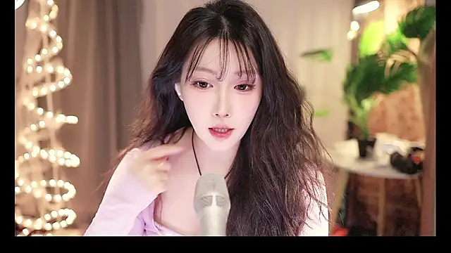 Dou-Dou-er online show from 03.03.25