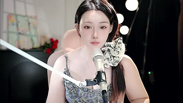 Dou-Dou-er online show from 09.19.25