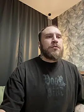 Snapshot of _XxX-XxX_ chatting on 02.14.26 XxX-XxX online show from 02.14.26