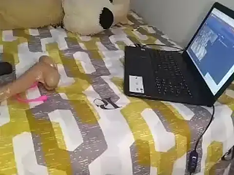 Chandy012 online show from 11.26.25