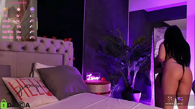 ClaraShine online show from 11.02.25