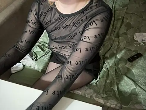 HotLoveAlice online show from 01.15.25