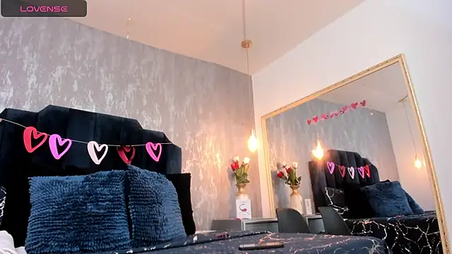 Isis ariany  online show from 03.14.25