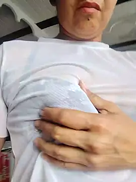 squirt-secret online show from 02.01.25