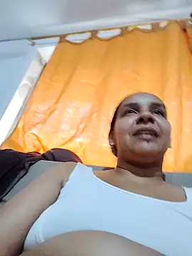 squirt-secret online show from 02.25.25