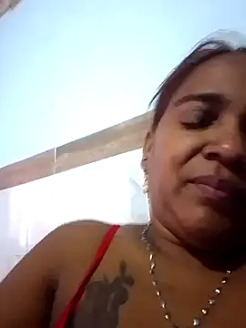 Snapshot of Teresa_mm chatting on 10.09.25 Teresa mm online show from 10.09.25