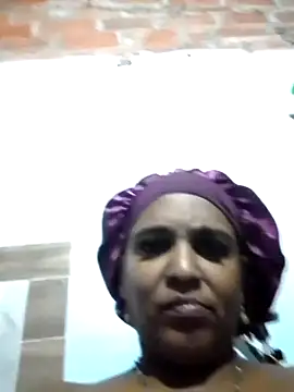 Snapshot of Teresa_mm chatting on 10.19.25 Teresa mm online show from 10.19.25