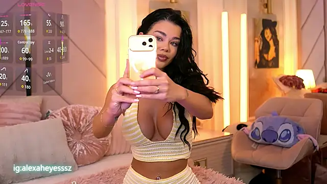 Alexaheyess online show from 04.20.26