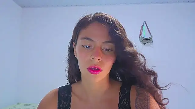 lana roman online show from 06.25.26