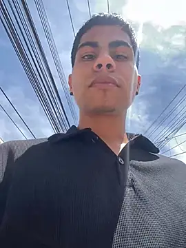 Snapshot of Dannytwinksxxx chatting on 02.04.26 Dannytwinksxxx online show from 02.04.26