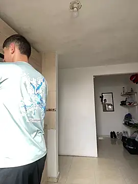 Snapshot of Dannytwinksxxx chatting on 03.29.26 Dannytwinksxxx online show from 03.29.26