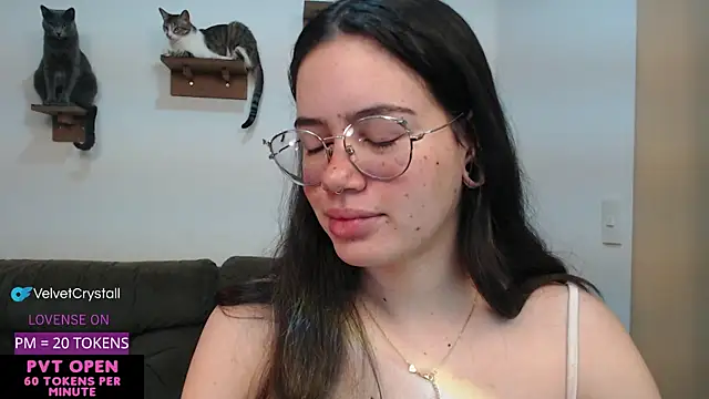 crystalll room online show from 09.20.25