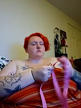 CorgiGodez98 online show from 10.21.25