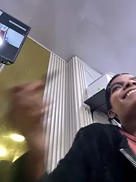 BriannaRoses online show from 04.08.26