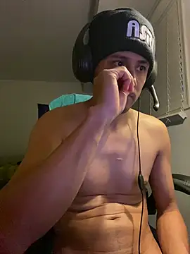 Snapshot of PerroDemonioHot chatting on 02.24.25 PerroDemonioHot online show from 02.24.25