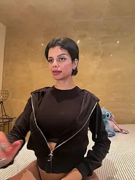 Rosariolovex online show from 02.07.25