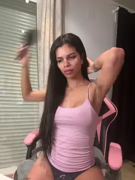 Rosariolovex online show from 02.16.25