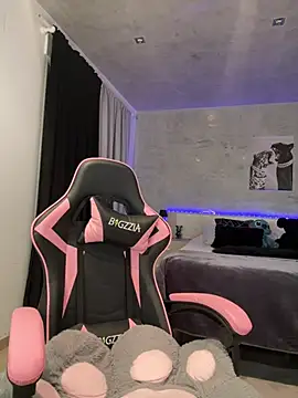 Rosariolovex online show from 02.21.25