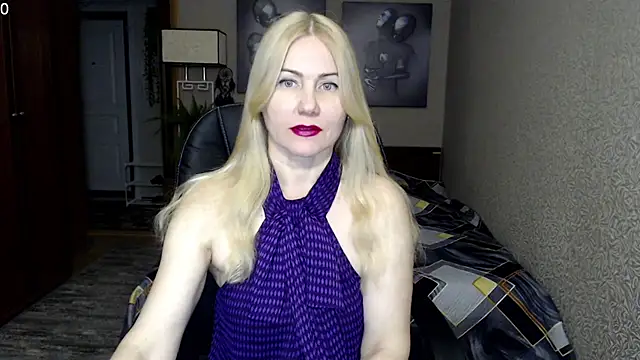 Snapshot of _Mire11a69 chatting on 02.14.25  Mire11a69 online show from 02.14.25