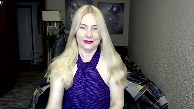 Snapshot of _Mire11a69 chatting on 02.14.25  Mire11a69 online show from 02.14.25