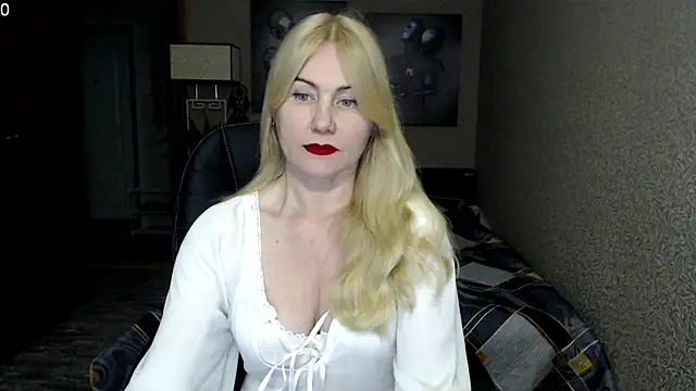 Snapshot of _Mire11a69 chatting on 02.26.25  Mire11a69 online show from 02.26.25