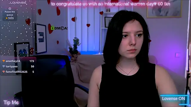 flora ri online show from 03.10.25