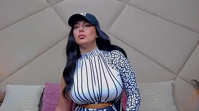 ChloeFrost online show from 09.24.25