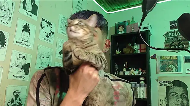 Snapshot of Mickey_Magic chatting on 01.27.25 Mickey Magic online show from 01.27.25