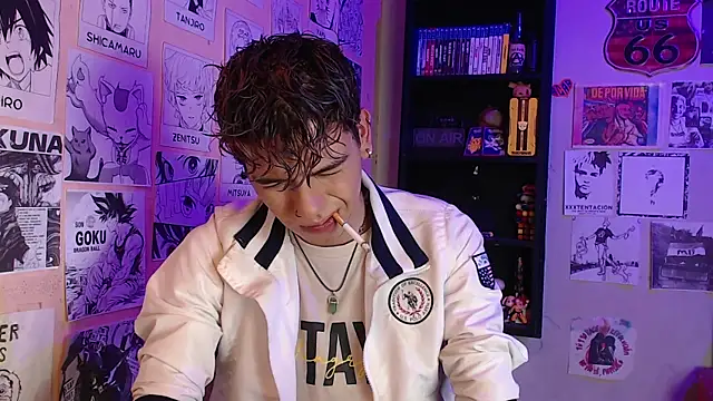 Snapshot of Mickey_Magic chatting on 03.06.25 Mickey Magic online show from 03.06.25