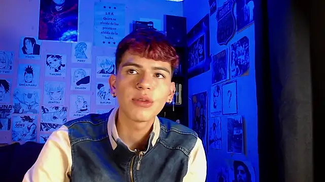 Snapshot of Mickey_Magic chatting on 03.14.25 Mickey Magic online show from 03.14.25