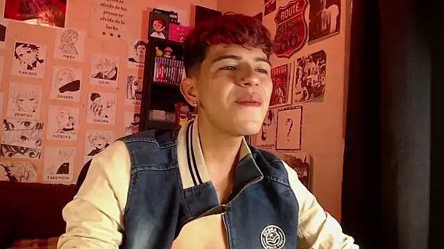 Snapshot of Mickey_Magic chatting on 03.14.25 Mickey Magic online show from 03.14.25