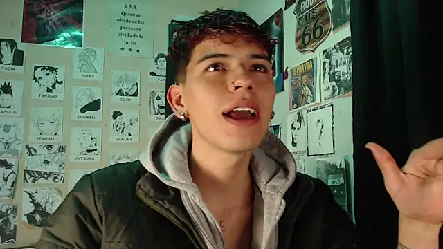 Snapshot of Mickey_Magic chatting on 03.19.25 Mickey Magic online show from 03.19.25