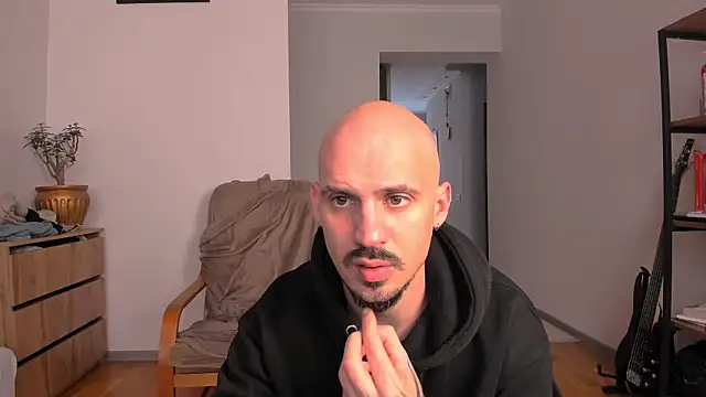 AssHunter4k online show from 10.23.25