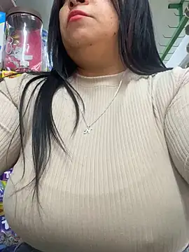 Miia Jazmin online show from 02.25.25
