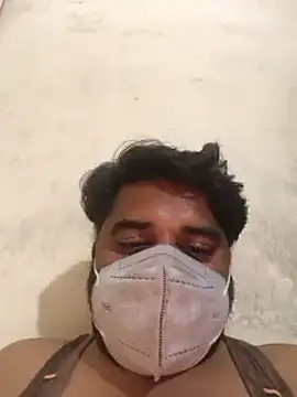 Snapshot of Raziv_komal143 chatting on 01.31.25 Raziv komal143 online show from 01.31.25