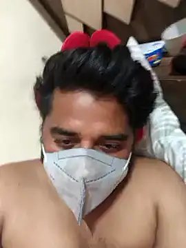 Snapshot of Raziv_komal143 chatting on 02.04.25 Raziv komal143 online show from 02.04.25