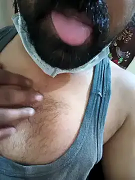 Snapshot of Raziv_komal143 chatting on 02.17.25 Raziv komal143 online show from 02.17.25