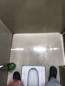 Snapshot of Raziv_komal143 chatting on 02.25.25 Raziv komal143 online show from 02.25.25