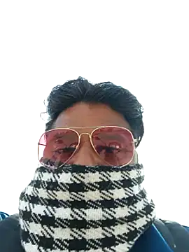 Snapshot of Raziv_komal143 chatting on 03.03.25 Raziv komal143 online show from 03.03.25