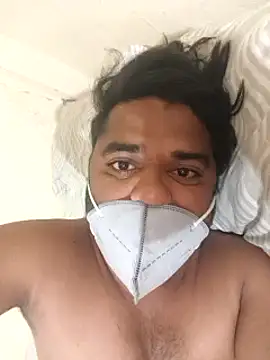 Snapshot of Raziv_komal143 chatting on 03.19.25 Raziv komal143 online show from 03.19.25