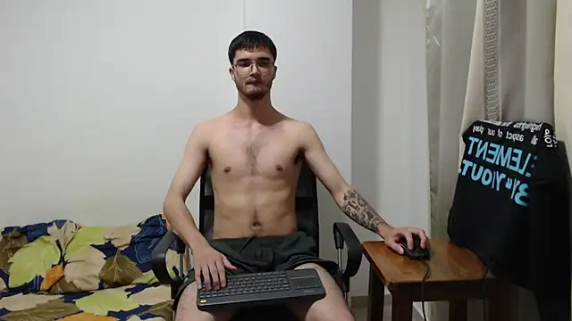 Aleex Miller online show from 10.11.25