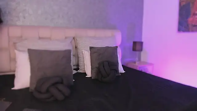 Snapshot of ah_mara_ chatting on 03.04.25 ah mara  online show from 03.04.25