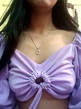 Miss Cuteness online show from 02.25.25