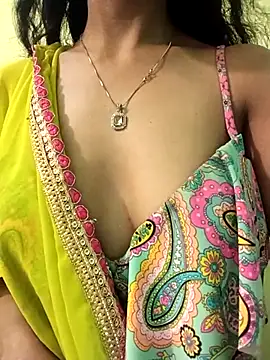 Miss Cuteness online show from 03.07.25