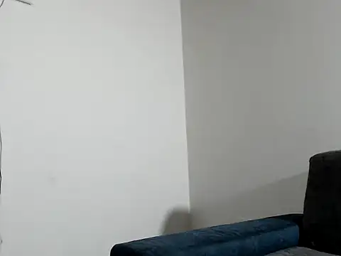 Snapshot of nene-5 chatting on 03.04.25 nene-5 online show from 03.04.25